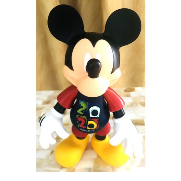 NEW 2020 Disney Parks Mickey Mouse Articulated Figure Toy - Picture 2 of 4